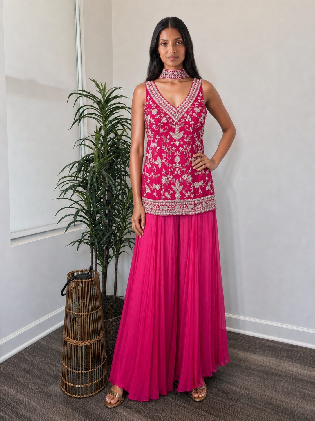 Rani pink sequin-embroidered short kurta with ombr&eacute; wide-leg pants, full view